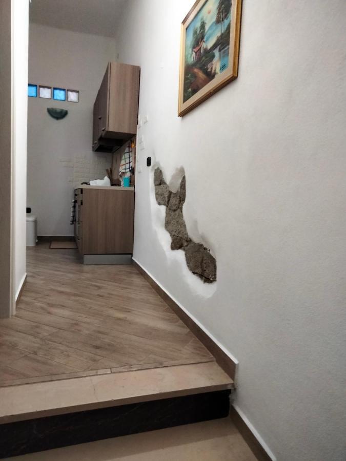 努奥罗La Casa Di Sara公寓 外观 照片